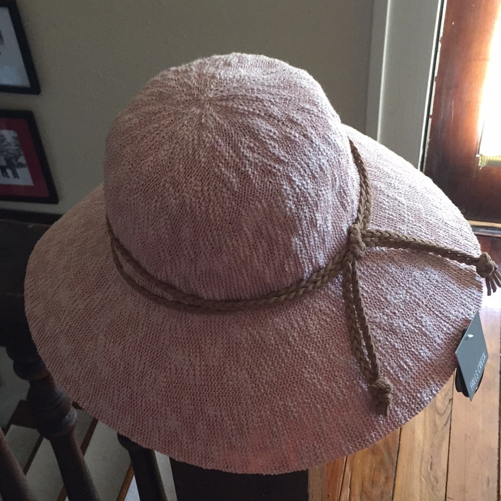 SOLD NWT Falls Creek Light mauve Hat